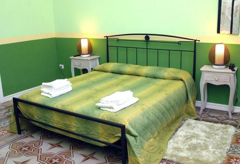 Номер Стандарт, La Naca Della Taranta B&b