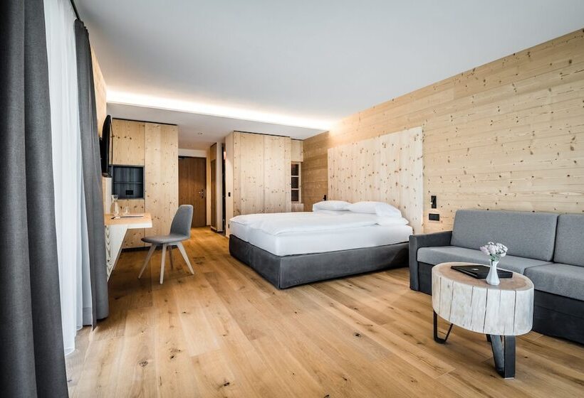 Номер Deluxe, Mareo Dolomites