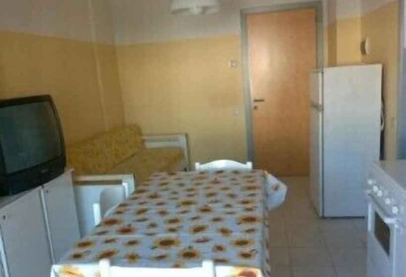 Апартаменты 2 Спальни, Residence Nettuno