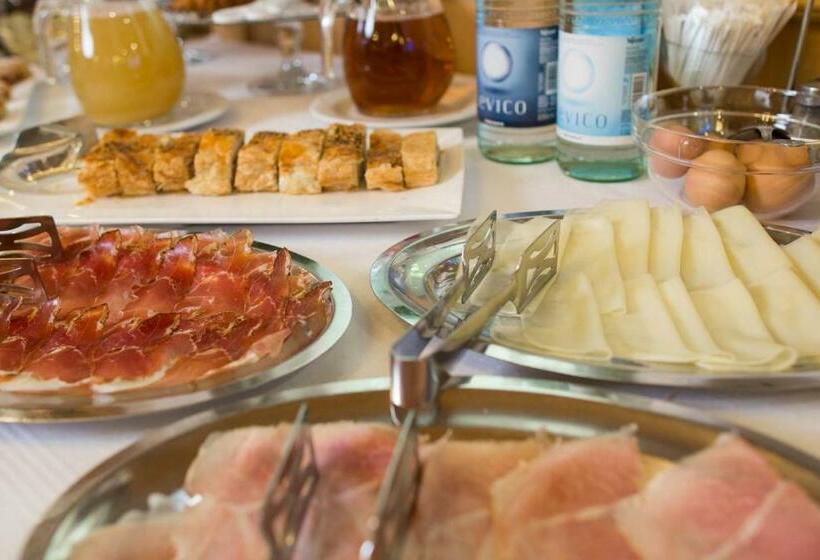 Номер Стандарт с Балконом, Residence Hotel Miralago