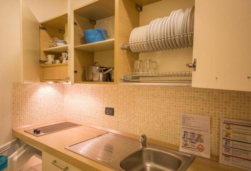 Студио Стандарт с Балконом, Residence Hotel Miralago