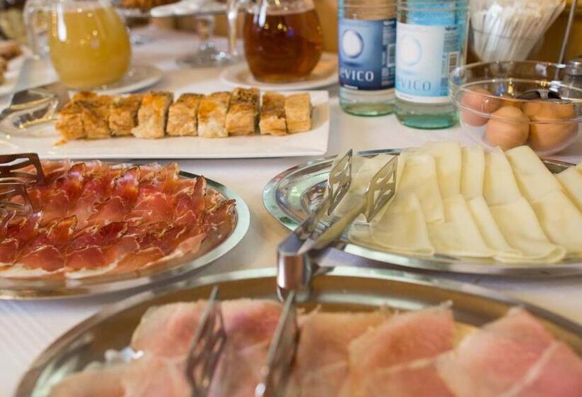 Номер Economy Индивидуальный, Residence Hotel Miralago