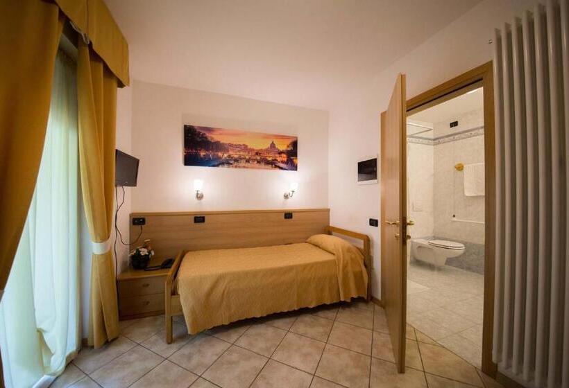 Номер Economy Индивидуальный, Residence Hotel Miralago