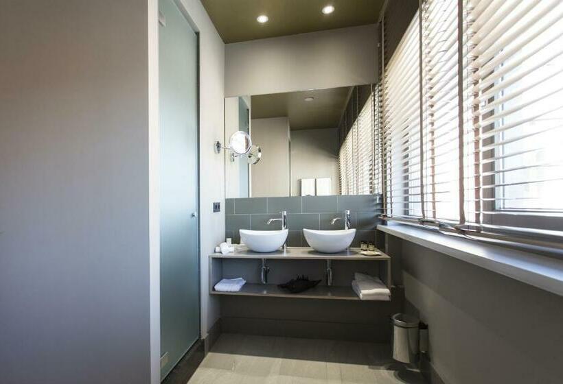 Номер Комфорт, Boutique Hotel The Roosevelt