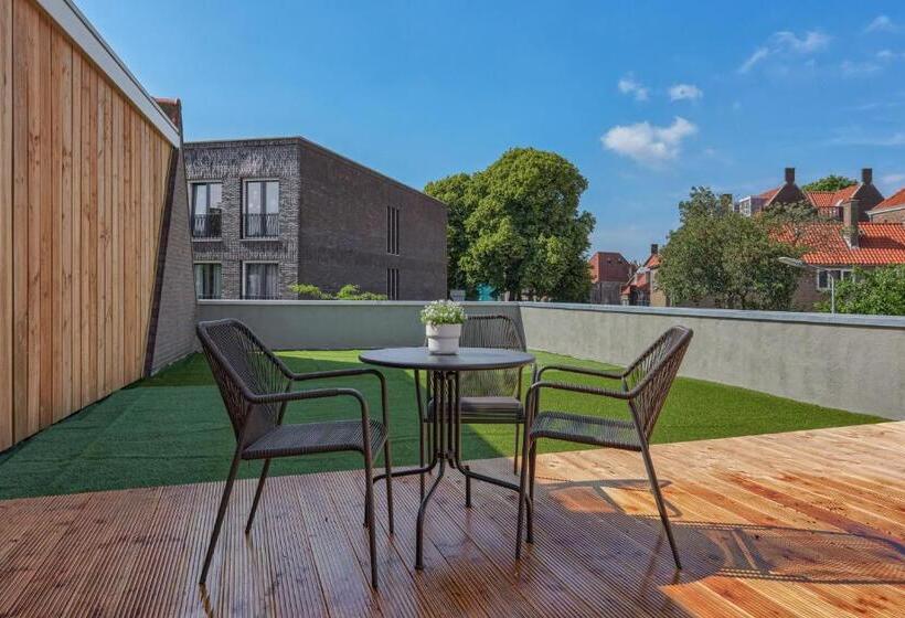 Апартаменты 1 Спальня с Террасой, Boutique Hotel The Roosevelt