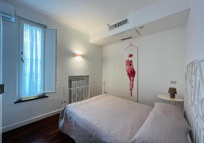 Апартаменты 2 Спальни, Yourhome   Villa Sorrento