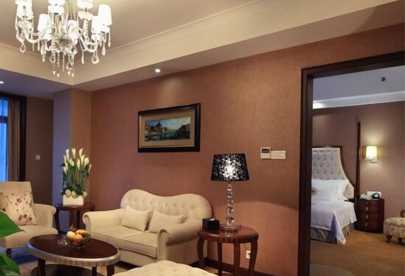 Президентский Люкс, Country Garden Phoenix Hotel Suizhou