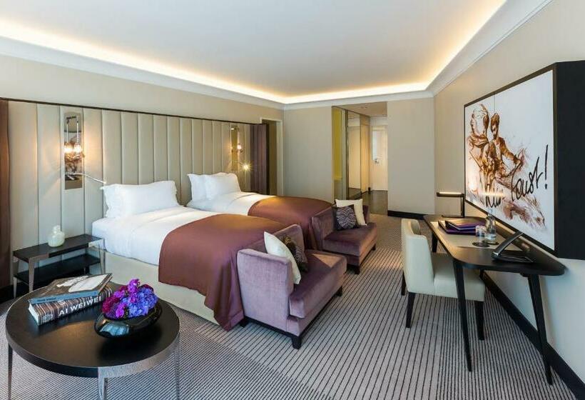 اتاق لوکس, Sofitel Frankfurt Opera