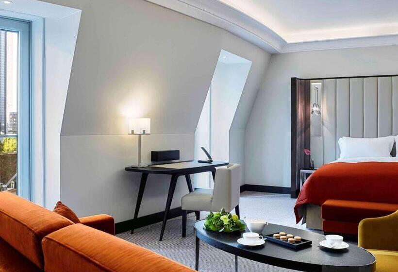 سوییت جونیور, Sofitel Frankfurt Opera