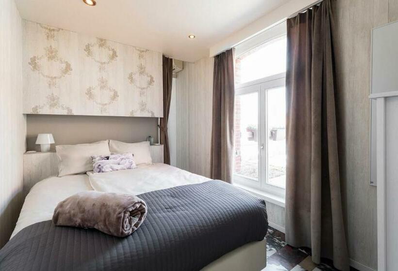 اتاق استاندارد با بالکن, Restaurant & Guesthouse Cachet De Cire