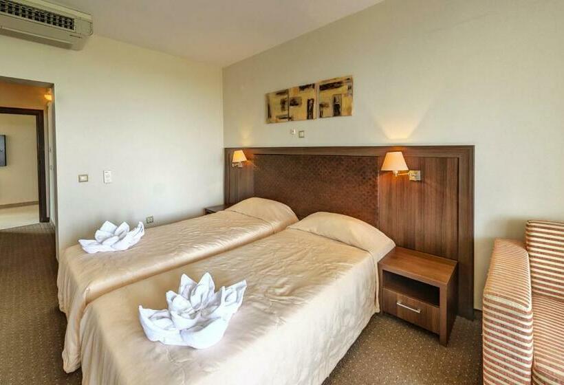 Номер Стандарт с Балконом, Sana Spa