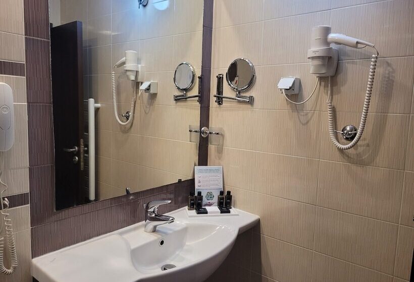 Номер Стандарт с Балконом, Sana Spa