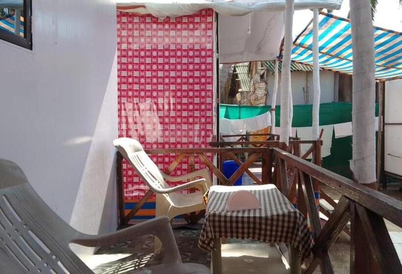 Номер Стандарт с Балконом, Sami Beach Huts
