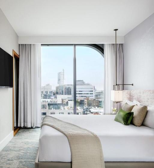 Люкс Кровать Кинг, Dream Hollywood, By Hyatt