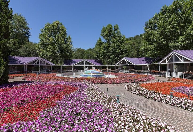 Шале 1 Спальня, Unique Garden