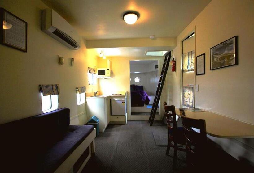 Номер Стандарт, Woodlyn Park Motel