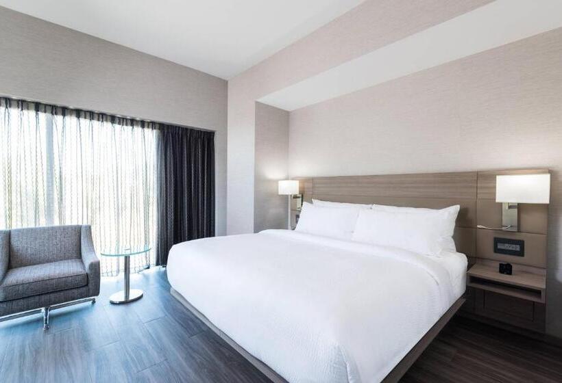 Люкс Кровать Кинг, Ac Hotel By Marriott Boston Cambridge