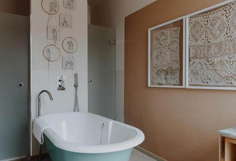 Полулюкс, No 15 By Guesthouse, Bath