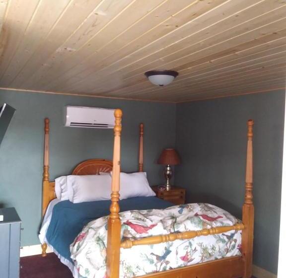 Номер Стандарт, Big Horn Motel