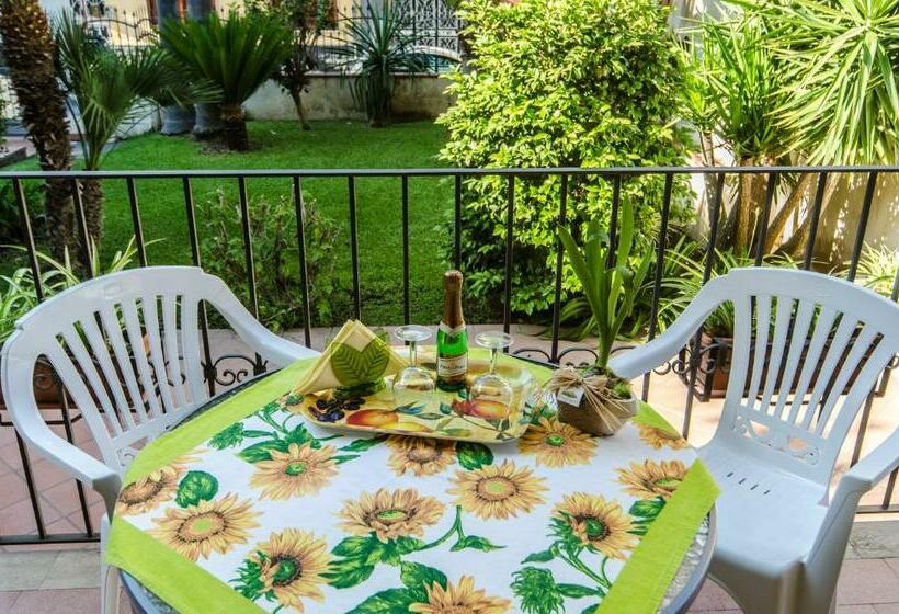 آپارتمان 1 خوابه با چشم‌انداز باغ, Casa Vacanza Acquamarina