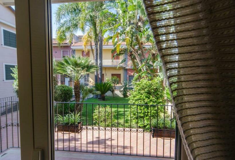 آپارتمان 1 خوابه با چشم‌انداز باغ, Casa Vacanza Acquamarina