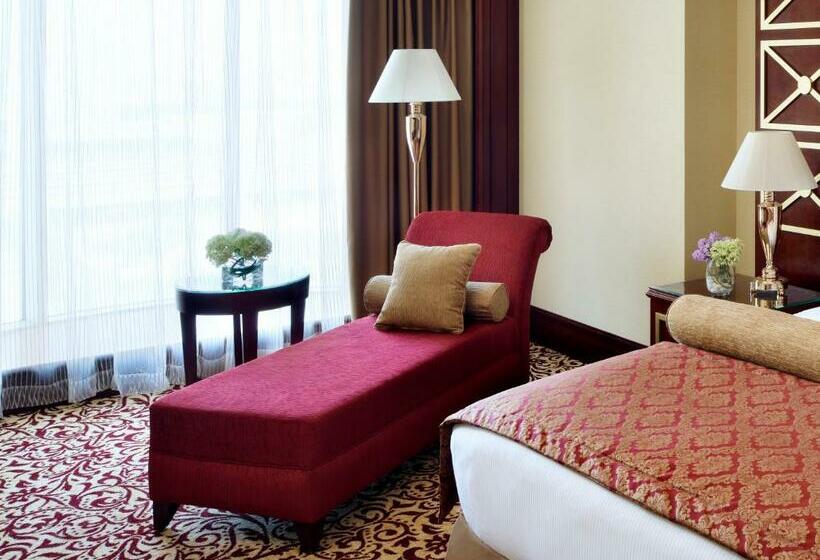 Люкс Deluxe Кровать Кинг, Mövenpick Hotel City Star Jeddah