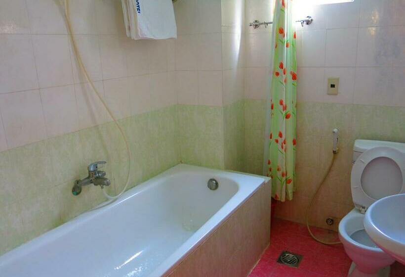 اتاق استاندارد, Quang Vinh 2