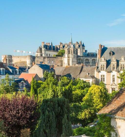 Quarto Prestige, Spa  Au Charme Rabelaisien