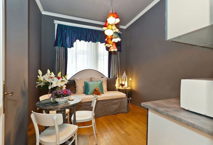 Estúdio Familiar, Royal Prague City Apartments