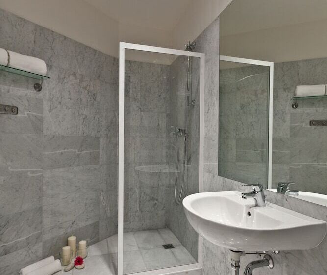 Escritório Superior, Royal Prague City Apartments