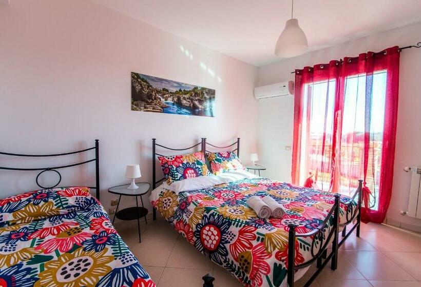 Номер Стандарт Трехместный, New Naxos Village