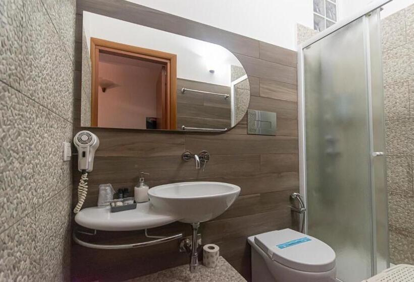 اتاق استاندارد, Spiagge Iblee