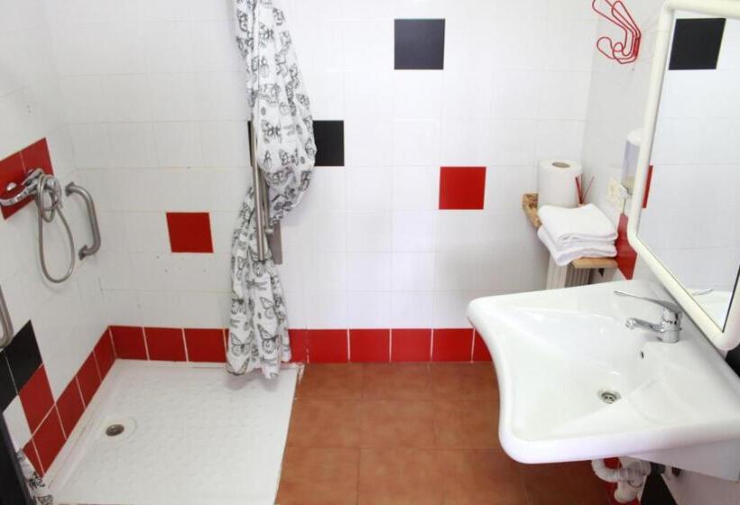 Quarto Quádruplo Estandar, Bilbao Akelarre Hostel