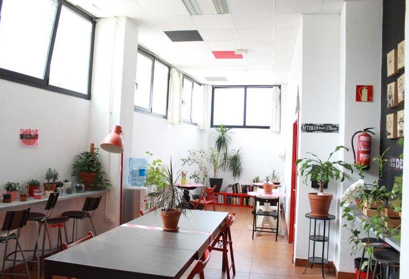 Номер Стандарт Совместная Ванная, Bilbao Akelarre Hostel