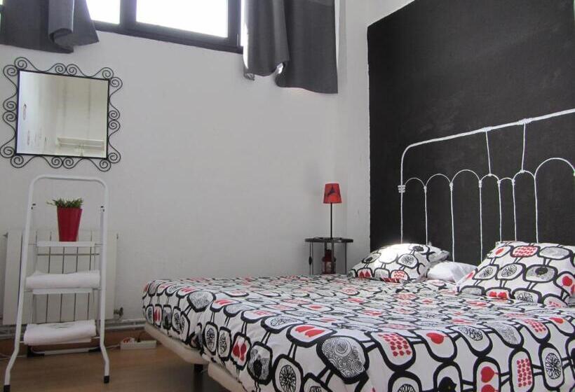 Номер Стандарт Совместная Ванная, Bilbao Akelarre Hostel
