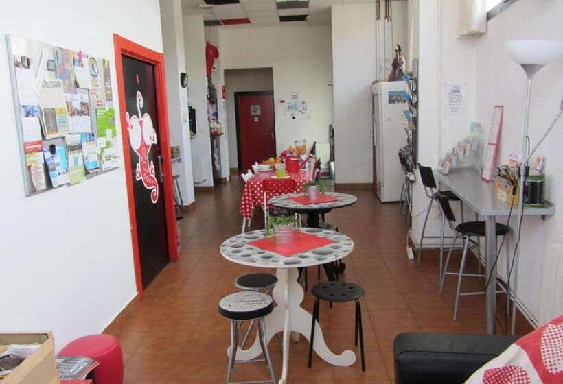 Номер Стандарт Совместная Ванная, Bilbao Akelarre Hostel