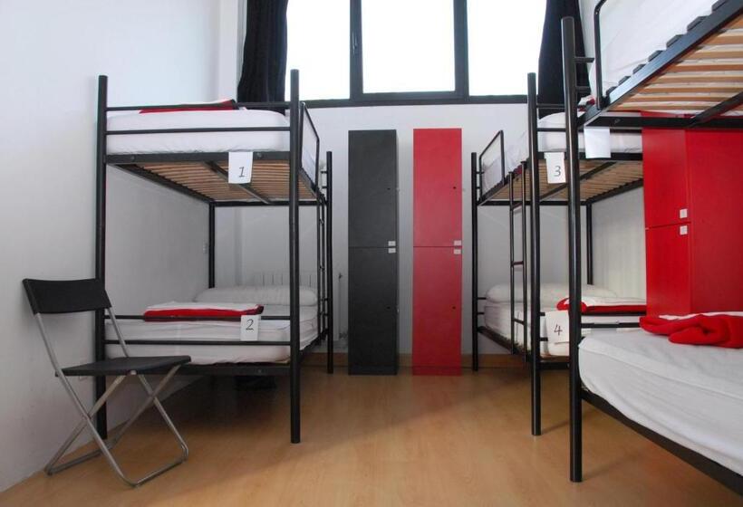 Quarto Estandar Individual Banheiro Compartilhado, Bilbao Akelarre Hostel