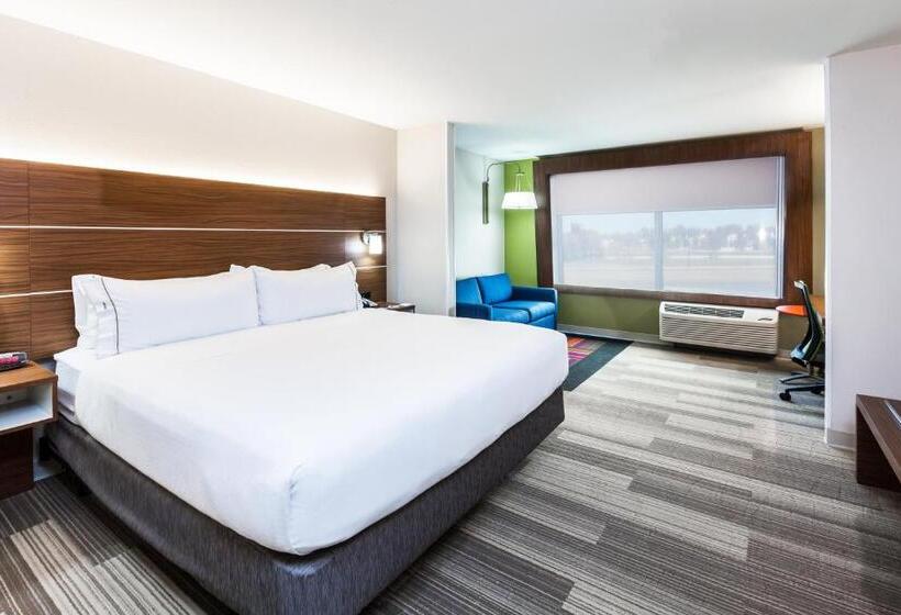 Люкс, Holiday Inn Express & Suites Tulsa West   Sand Springs, An Ihg