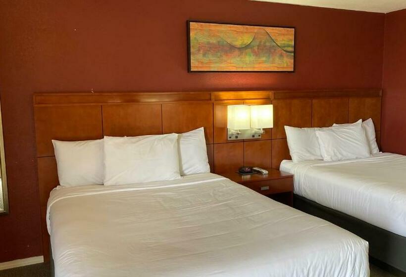 Номер Стандарт Вид на Озеро, Lakeshore Inn Waterfront