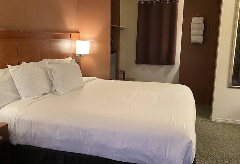 스탠다드 룸, Lakeshore Inn Waterfront