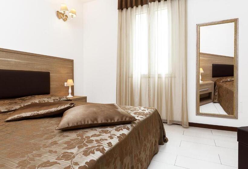 آپارتمان 1 خوابه با تراس, Le Residenze Del Centro