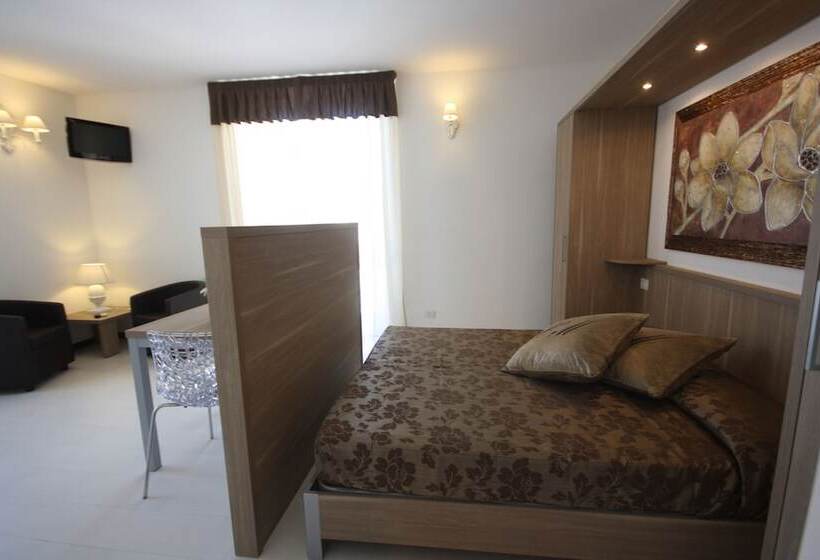 استودیوی استاندارد, Le Residenze Del Centro