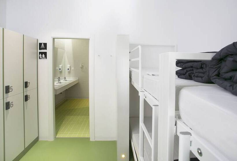 Кровать в Общей Комнате, Sant Jordi Hostels Rock Palace