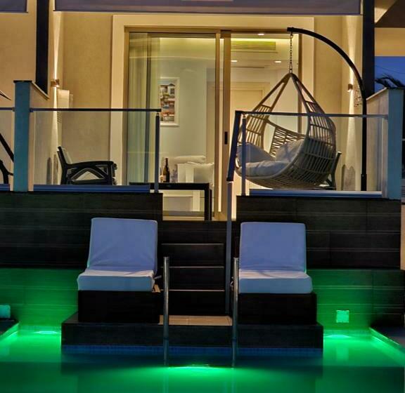 Полулюкс с Бассейном, Seacoast Resort Halkidiki