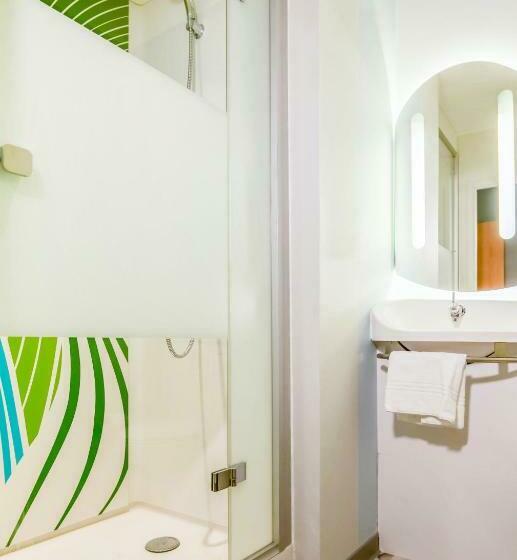 Номер Стандарт Трехместный, Ibis Budget Porte De Camargue