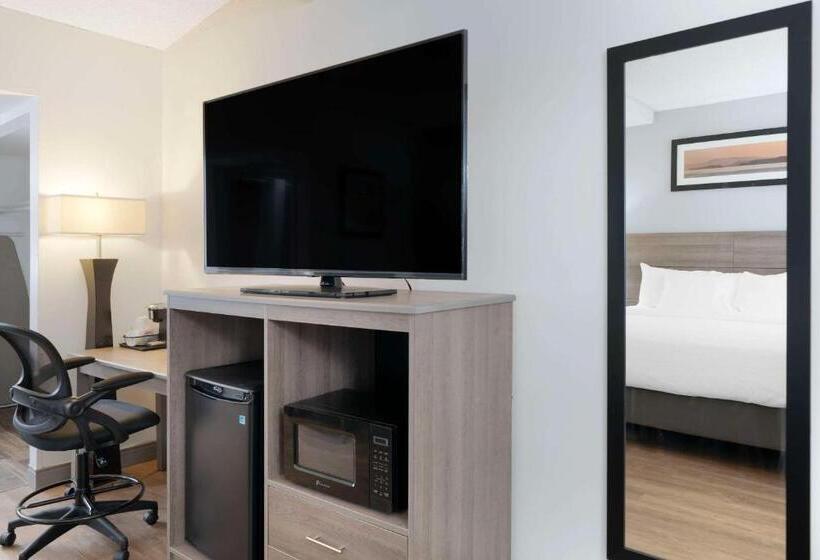 اتاق استاندارد با تخت بزرگ, Quality Inn Idaho Falls