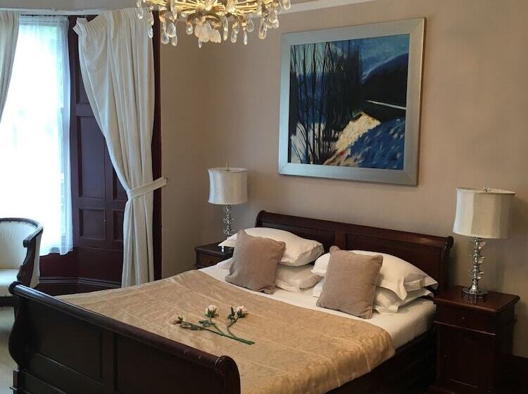 استودیوی استاندارد, Lanark Residence