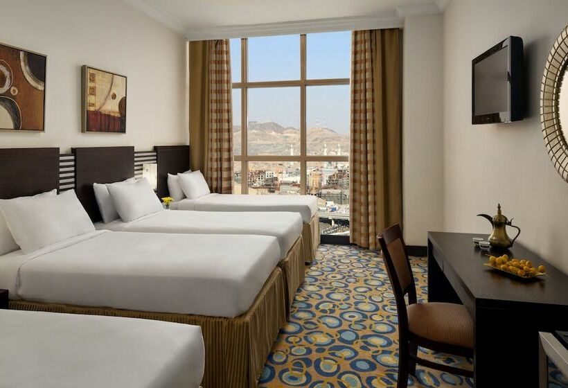 اتاق استاندارد چهار تخته, Al Kiswah Towers