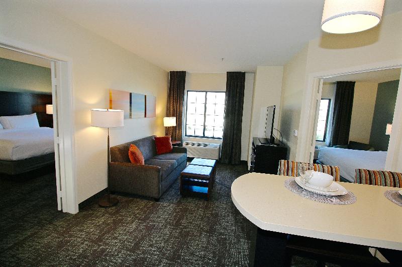 Люкс Кровать Кинг, Homewood Suites By Hilton Cathedral City Palm Springs