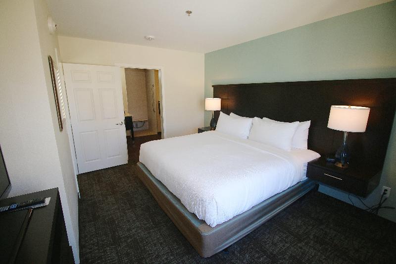 Люкс Кровать Кинг, Homewood Suites By Hilton Cathedral City Palm Springs